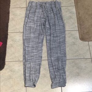 Women’s joggers